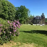 Domaine De Ronchinne - Chateau Et Ecuries Hotell 3*