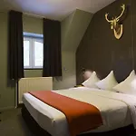 Domaine De Ronchinne - Chateau Et Ecuries Hotell