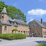 Hotel Domaine De Ronchinne - Chateau Et Ecuries