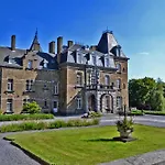 Domaine De Ronchinne - Chateau Et Ecuries