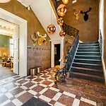 Domaine De Ronchinne - Chateau Et Ecuries Hotell