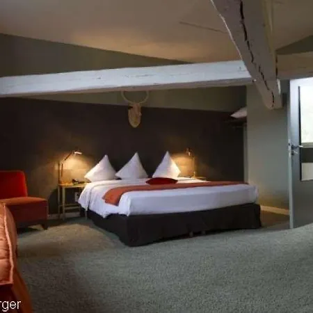 فندق Domaine De Ronchinne - Chateau Et Ecuries 3*