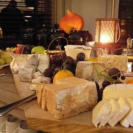 Domaine De Ronchinne Szálloda 3*