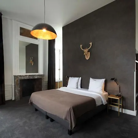 Domaine De Ronchinne - Chateau Et Ecuries Hotel Maillen