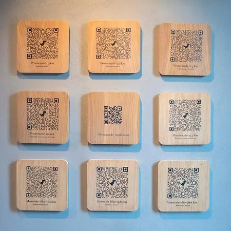 Domaine De Ronchinne - Chateau Et Ecuries فندق