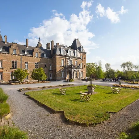 Hotel Domaine De Ronchinne Maillen