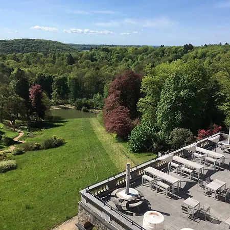 Domaine De Ronchinne - Chateau Et Ecuries