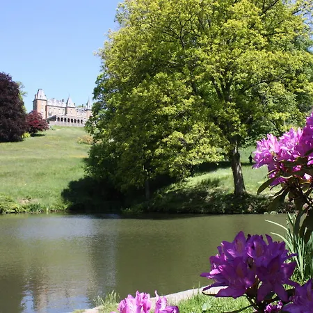 Domaine De Ronchinne - Chateau Et Ecuries Hotel