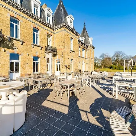 Domaine De Ronchinne - Château Et Ecuries Hotel