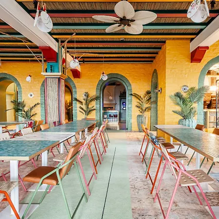 Domaine De Ronchinne - Chateau Et Ecuries Hotel 3*