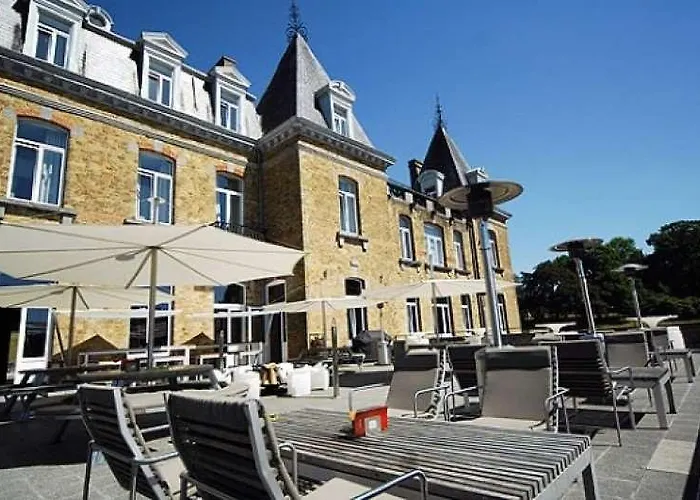 Hotel Domaine De Ronchinne - Chateau Et Ecuries