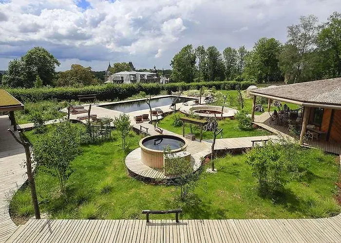 Hotel Domaine De Ronchinne - Chateau Et Ecuries Maillen