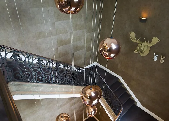 Domaine De Ronchinne - Chateau Et Ecuries 3*