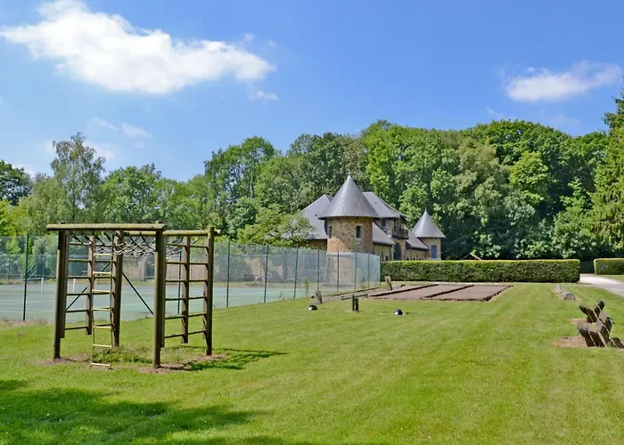 Domaine De Ronchinne - Chateau Et Ecuries Maillen