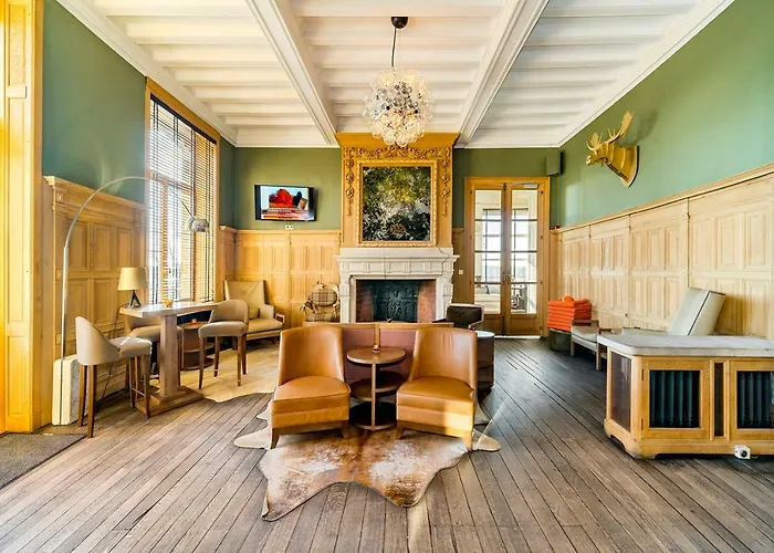 Hotel Domaine De Ronchinne - Chateau Et Ecuries Maillen